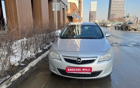 Opel Astra J, 2012 год, 620 000 рублей, 3 фотография