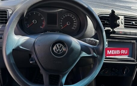 Volkswagen Polo VI (EU Market), 2015 год, 1 010 000 рублей, 15 фотография