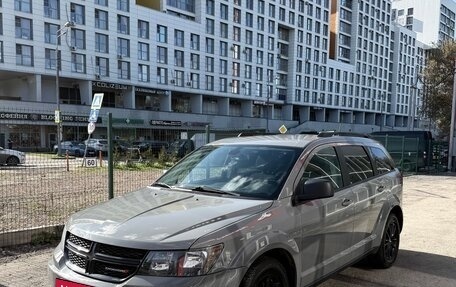 Dodge Journey I, 2020 год, 1 300 000 рублей, 2 фотография