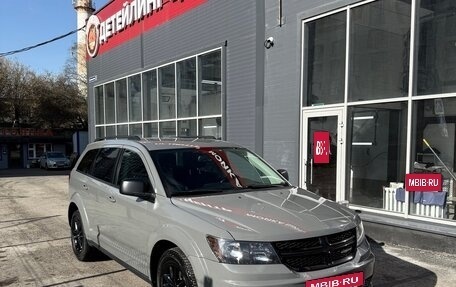 Dodge Journey I, 2020 год, 1 300 000 рублей, 3 фотография