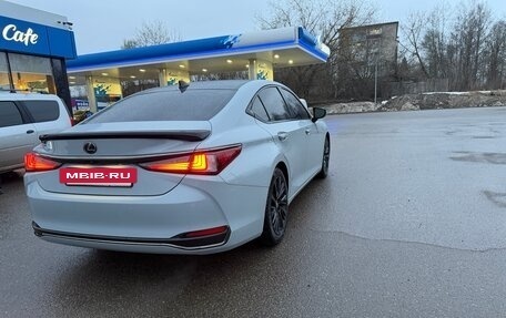 Lexus ES VII, 2020 год, 3 800 000 рублей, 5 фотография