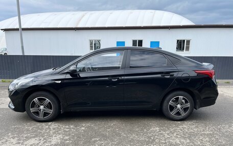 Hyundai Solaris II рестайлинг, 2018 год, 1 250 000 рублей, 3 фотография