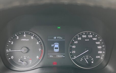 Hyundai Solaris II рестайлинг, 2018 год, 1 250 000 рублей, 8 фотография