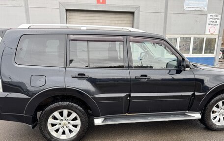 Mitsubishi Pajero IV, 2010 год, 1 350 000 рублей, 2 фотография