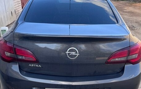 Opel Astra J, 2012 год, 770 000 рублей, 3 фотография