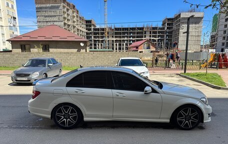 Mercedes-Benz C-Класс, 2011 год, 1 200 000 рублей, 4 фотография