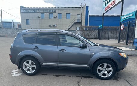 Mitsubishi Outlander III рестайлинг 3, 2007 год, 1 110 000 рублей, 5 фотография