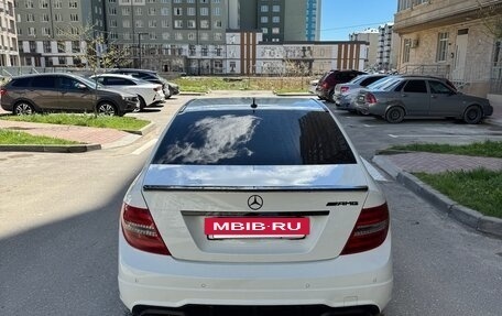 Mercedes-Benz C-Класс, 2011 год, 1 200 000 рублей, 3 фотография