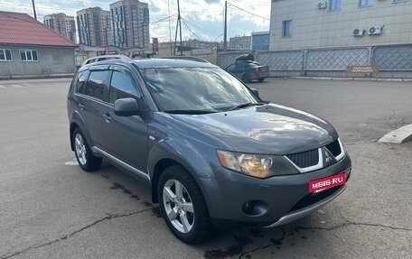 Mitsubishi Outlander III рестайлинг 3, 2007 год, 1 110 000 рублей, 4 фотография