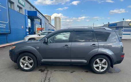 Mitsubishi Outlander III рестайлинг 3, 2007 год, 1 110 000 рублей, 10 фотография