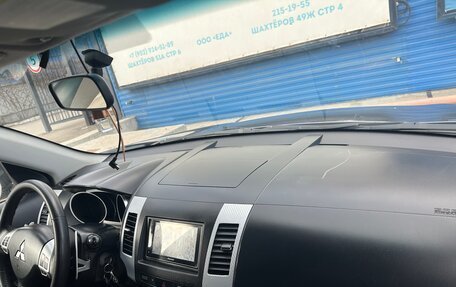 Mitsubishi Outlander III рестайлинг 3, 2007 год, 1 110 000 рублей, 12 фотография