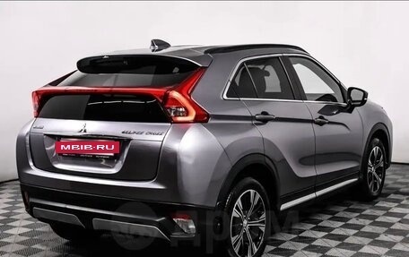 Mitsubishi Eclipse Cross, 2018 год, 1 650 000 рублей, 4 фотография