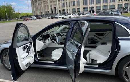 Mercedes-Benz Maybach S-Класс, 2022 год, 27 000 000 рублей, 10 фотография