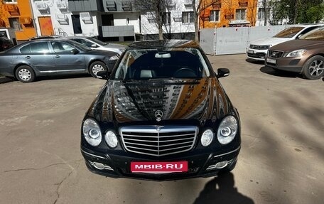 Mercedes-Benz E-Класс, 2006 год, 950 000 рублей, 1 фотография