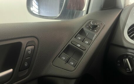 Volkswagen Tiguan I, 2015 год, 1 762 000 рублей, 18 фотография