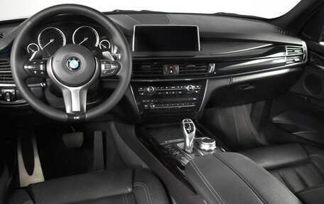 BMW X5, 2017 год, 4 689 600 рублей, 6 фотография