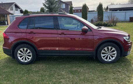 Volkswagen Tiguan II, 2020 год, 2 450 000 рублей, 6 фотография