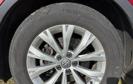 Volkswagen Tiguan II, 2020 год, 2 450 000 рублей, 15 фотография