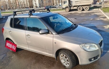 Skoda Fabia II, 2009 год, 370 000 рублей, 2 фотография