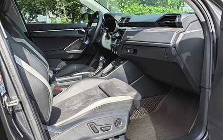 Audi Q3, 2022 год, 2 500 000 рублей, 12 фотография