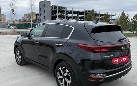 KIA Sportage IV рестайлинг, 2021 год, 2 500 000 рублей, 8 фотография
