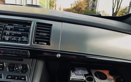 Jaguar XF I рестайлинг, 2014 год, 1 900 000 рублей, 10 фотография