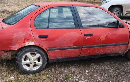Nissan Primera II рестайлинг, 1992 год, 55 000 рублей, 4 фотография