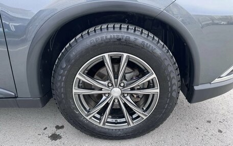 Mitsubishi Outlander III рестайлинг 3, 2017 год, 1 750 000 рублей, 11 фотография