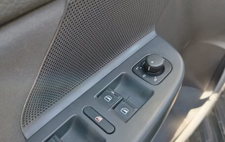 Volkswagen Jetta VI, 2007 год, 350 000 рублей, 11 фотография