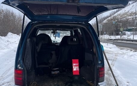 Nissan Serena I, 1995 год, 200 000 рублей, 5 фотография