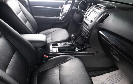 KIA Sorento II рестайлинг, 2014 год, 1 899 000 рублей, 19 фотография