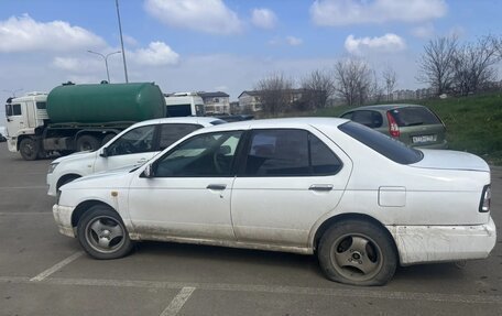Nissan Bluebird XI, 2001 год, 105 000 рублей, 1 фотография