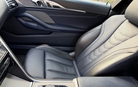 BMW 8 серия, 2018 год, 6 099 000 рублей, 13 фотография