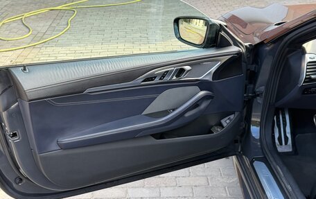 BMW 8 серия, 2018 год, 6 099 000 рублей, 21 фотография