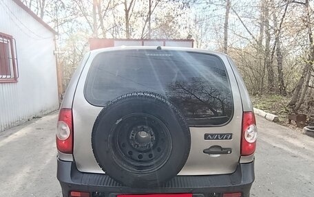 Chevrolet Niva I рестайлинг, 2018 год, 770 000 рублей, 2 фотография