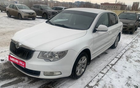 Skoda Superb III рестайлинг, 2011 год, 850 000 рублей, 4 фотография