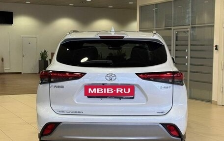 Toyota Highlander, 2026 год, 5 730 000 рублей, 4 фотография