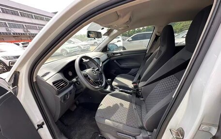 Volkswagen T-Cross I, 2022 год, 1 370 000 рублей, 8 фотография