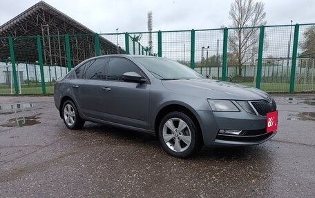 Skoda Octavia, 2018 год, 1 670 000 рублей, 2 фотография