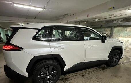 Toyota RAV4, 2026 год, 4 330 000 рублей, 22 фотография