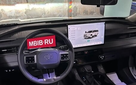 Toyota RAV4, 2026 год, 4 330 000 рублей, 31 фотография