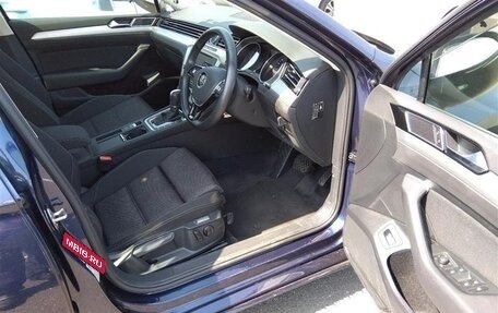 Volkswagen Passat B8 рестайлинг, 2015 год, 1 600 000 рублей, 8 фотография