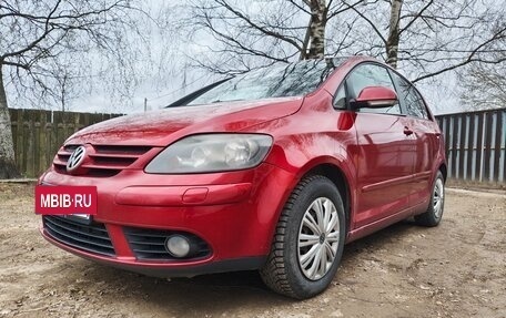 Volkswagen Golf Plus I, 2008 год, 448 000 рублей, 2 фотография