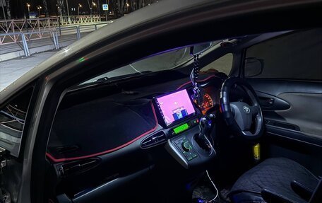 Toyota Wish II, 2012 год, 1 250 000 рублей, 9 фотография