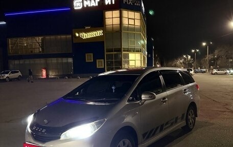 Toyota Wish II, 2012 год, 1 250 000 рублей, 10 фотография