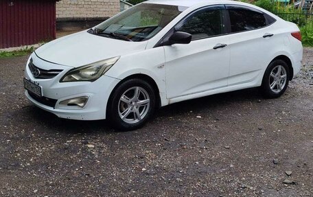 Hyundai Solaris II рестайлинг, 2015 год, 520 000 рублей, 6 фотография