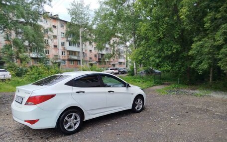 Hyundai Solaris II рестайлинг, 2015 год, 520 000 рублей, 5 фотография