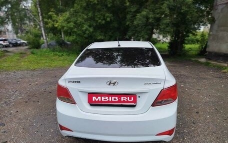 Hyundai Solaris II рестайлинг, 2015 год, 520 000 рублей, 2 фотография