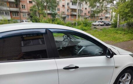 Hyundai Solaris II рестайлинг, 2015 год, 520 000 рублей, 12 фотография