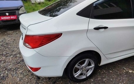 Hyundai Solaris II рестайлинг, 2015 год, 520 000 рублей, 10 фотография